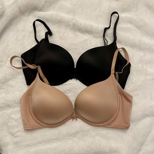 Victoria’s Secret Plunge Bras, 32C